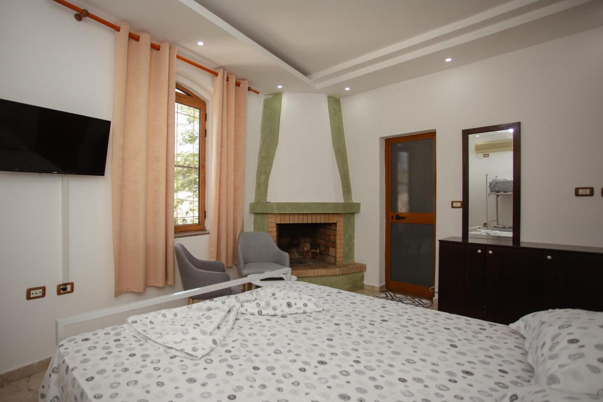 Hotel Shkodra Lake Shiroka Екстер'єр фото